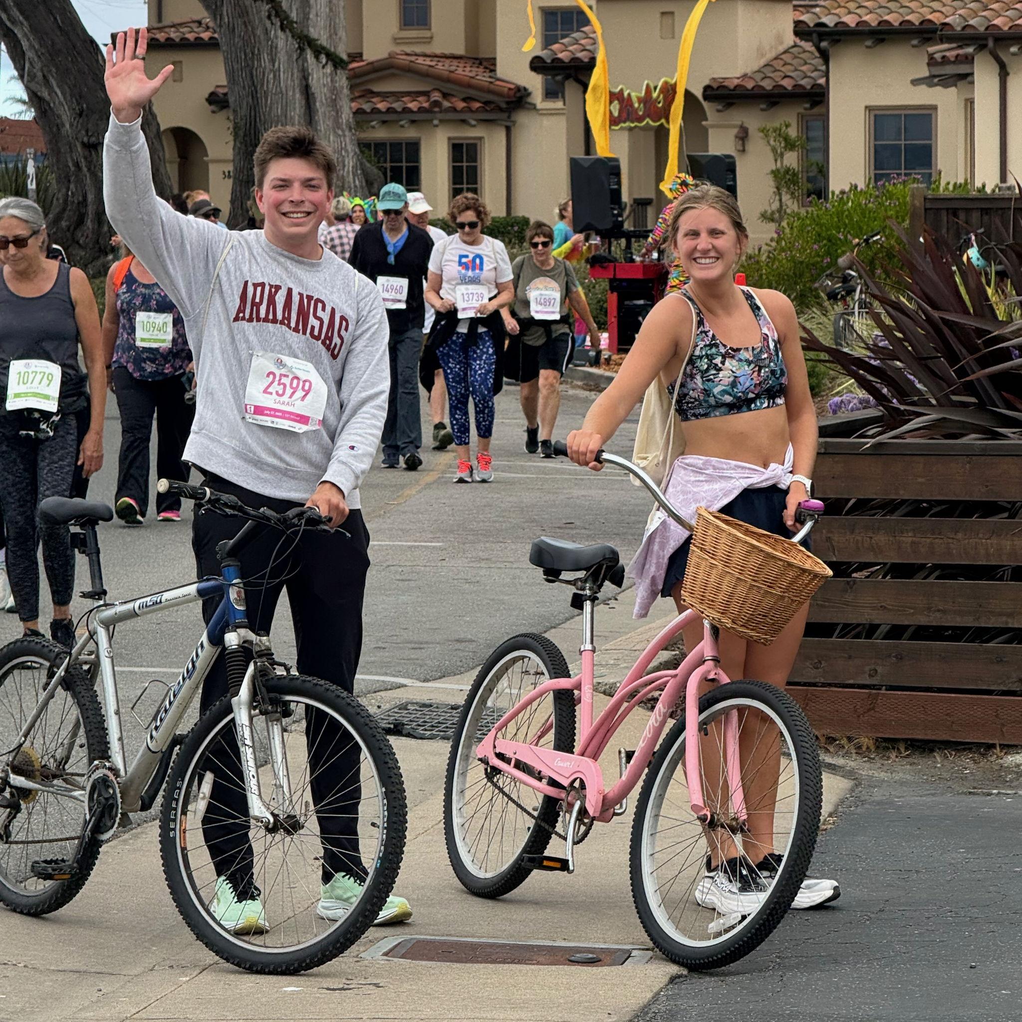 Running the Wharf to Wharf 6.2 mile road race in Santa Cruz! Tristan had the time of his life... Lily did not.