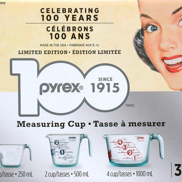 Pyrex 3 Measuring Cups 1,2,4 Cups Limited Edition 996093