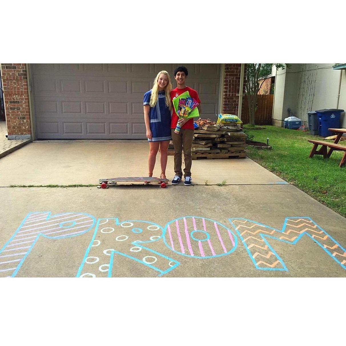 03/2016 - Holly asking Luis to her prom