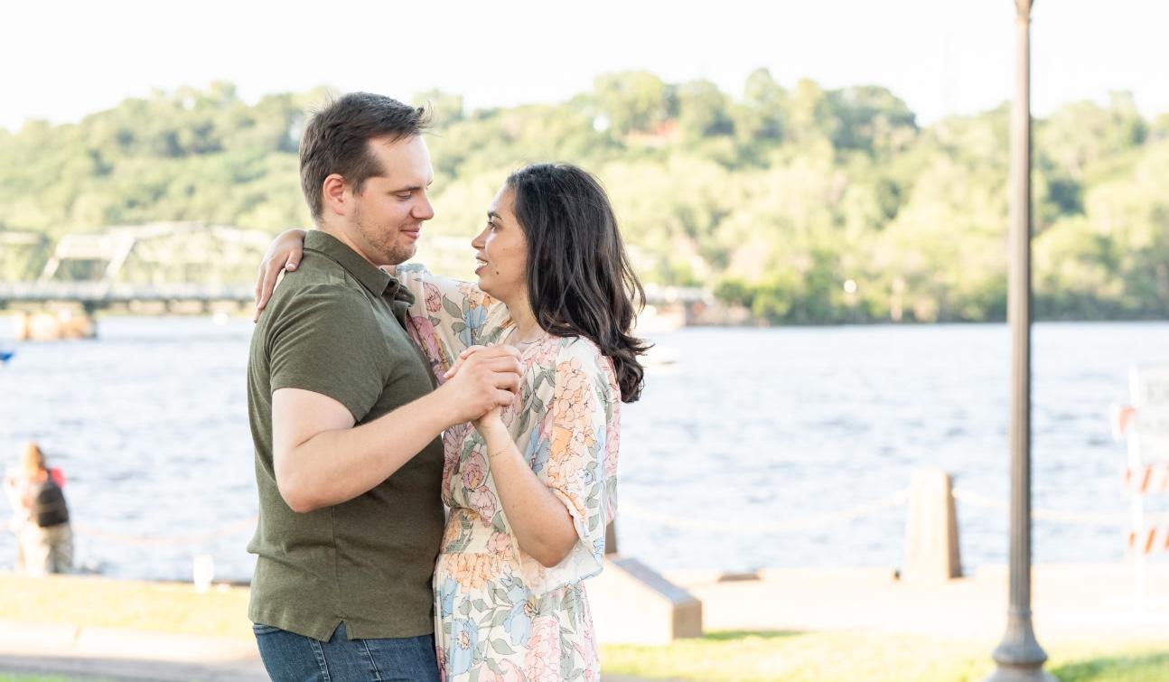 The Wedding Website of Carmen Chavez and Eric Nemitz