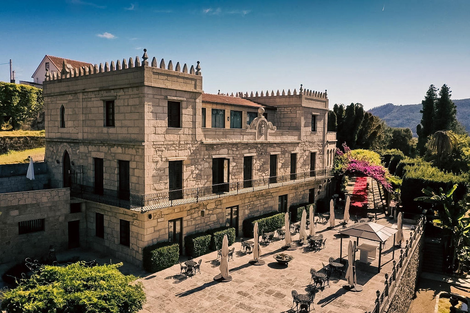 The Wedding Website of Courtney Leigh Mulvey and José Manuel Núñez Casal