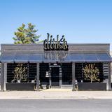 Dirk’s Signature Chicken & Bar