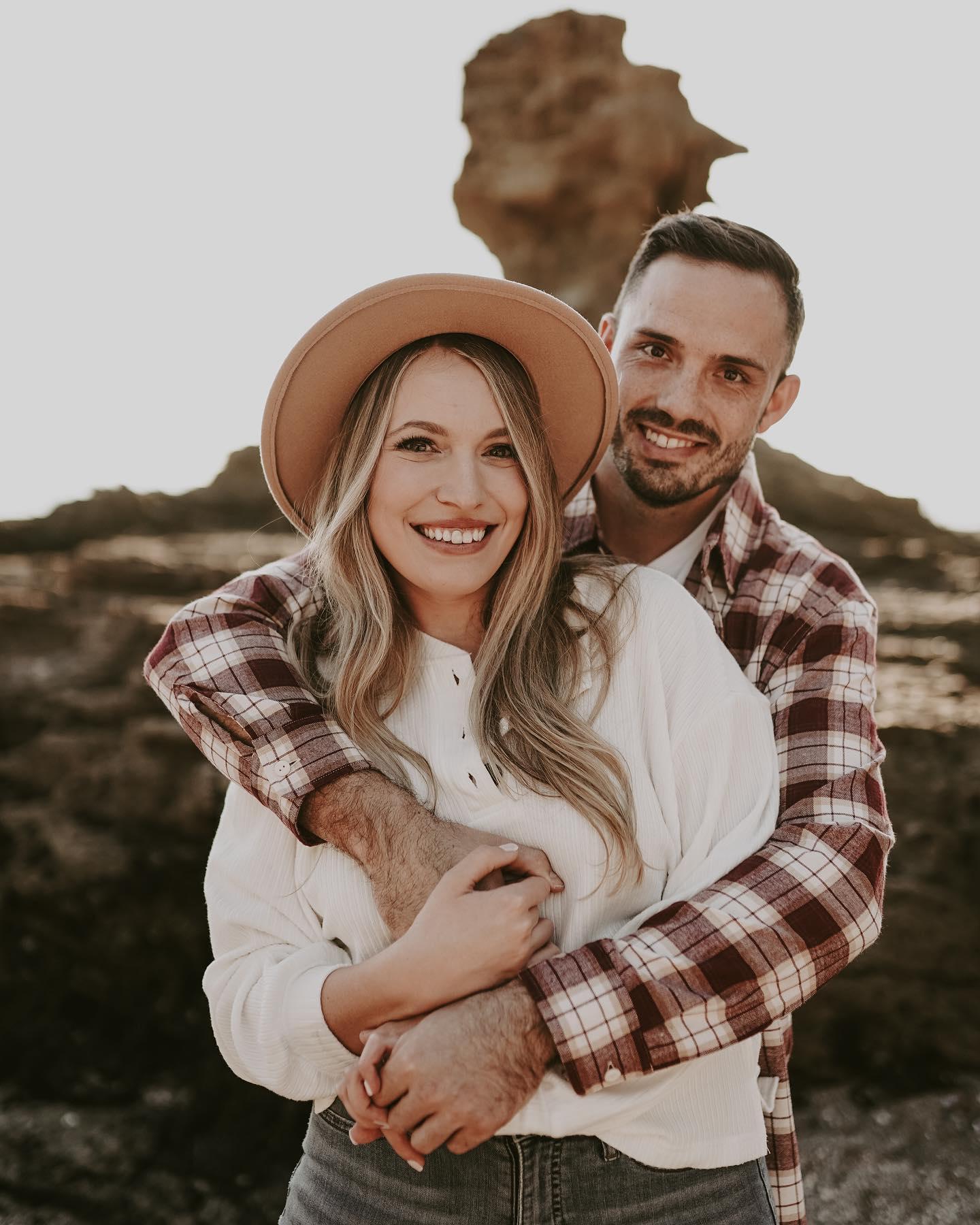 The Wedding Website of Kelsey Cravens and Austin Hough