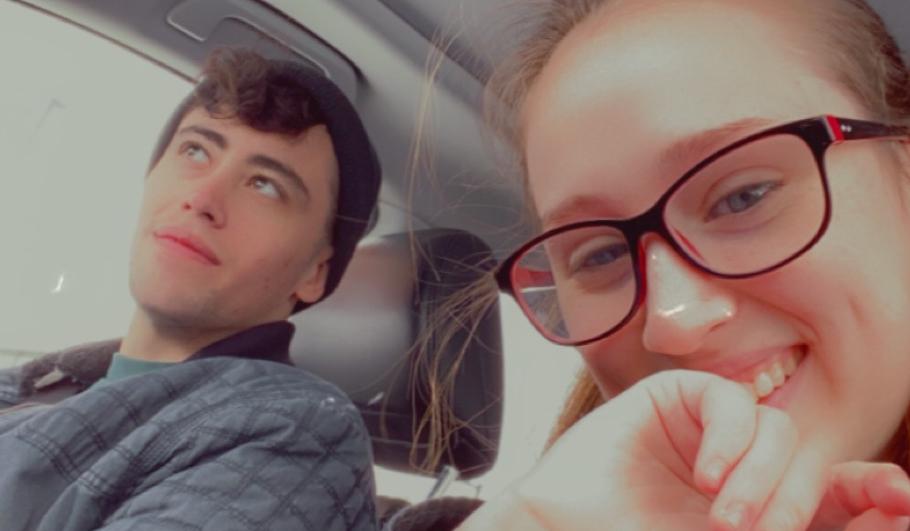 The Wedding Website of Taylor Munson and Raymond Utterback