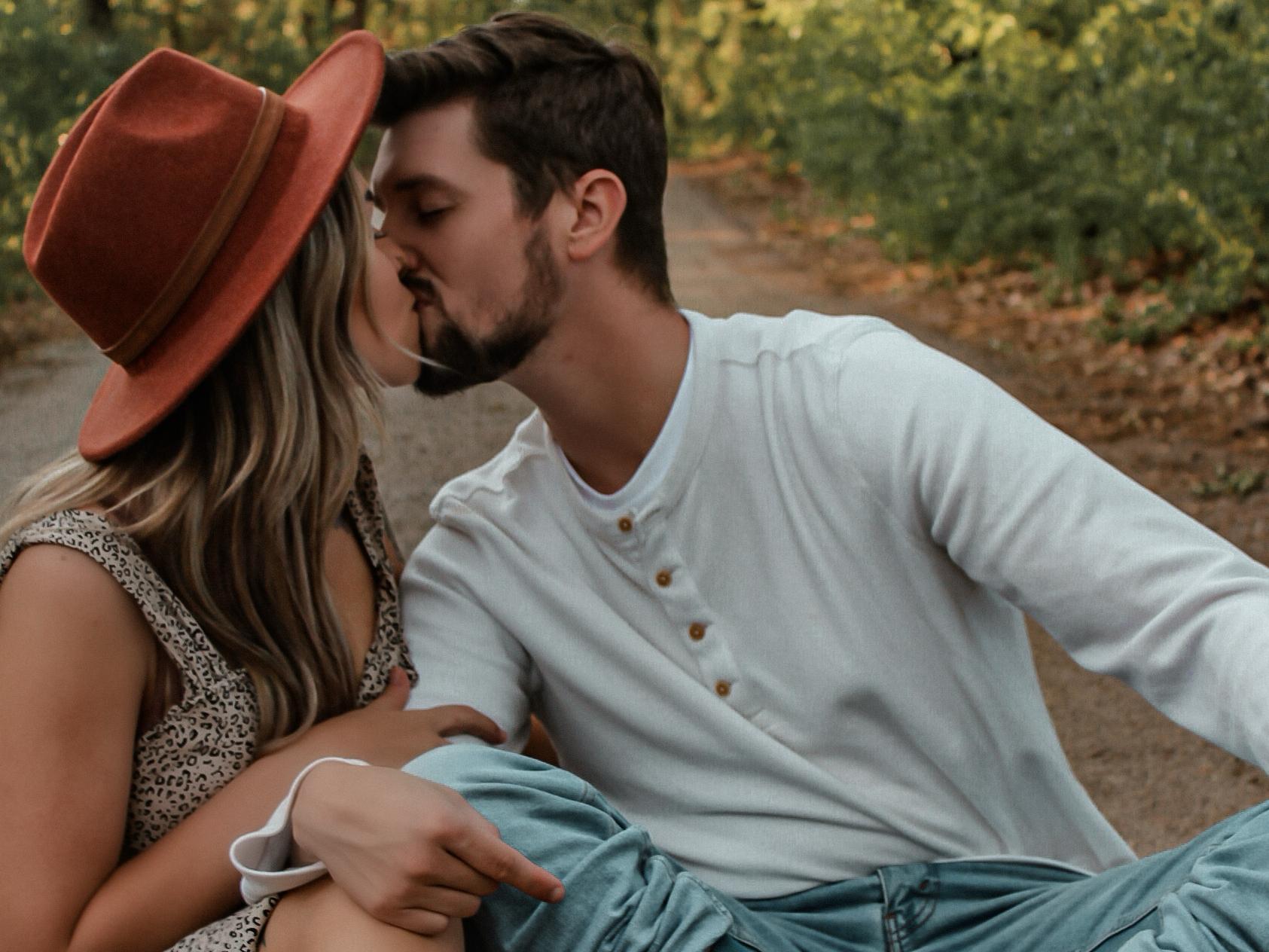 The Wedding Website of breanna Gurney and Tyler Elliott