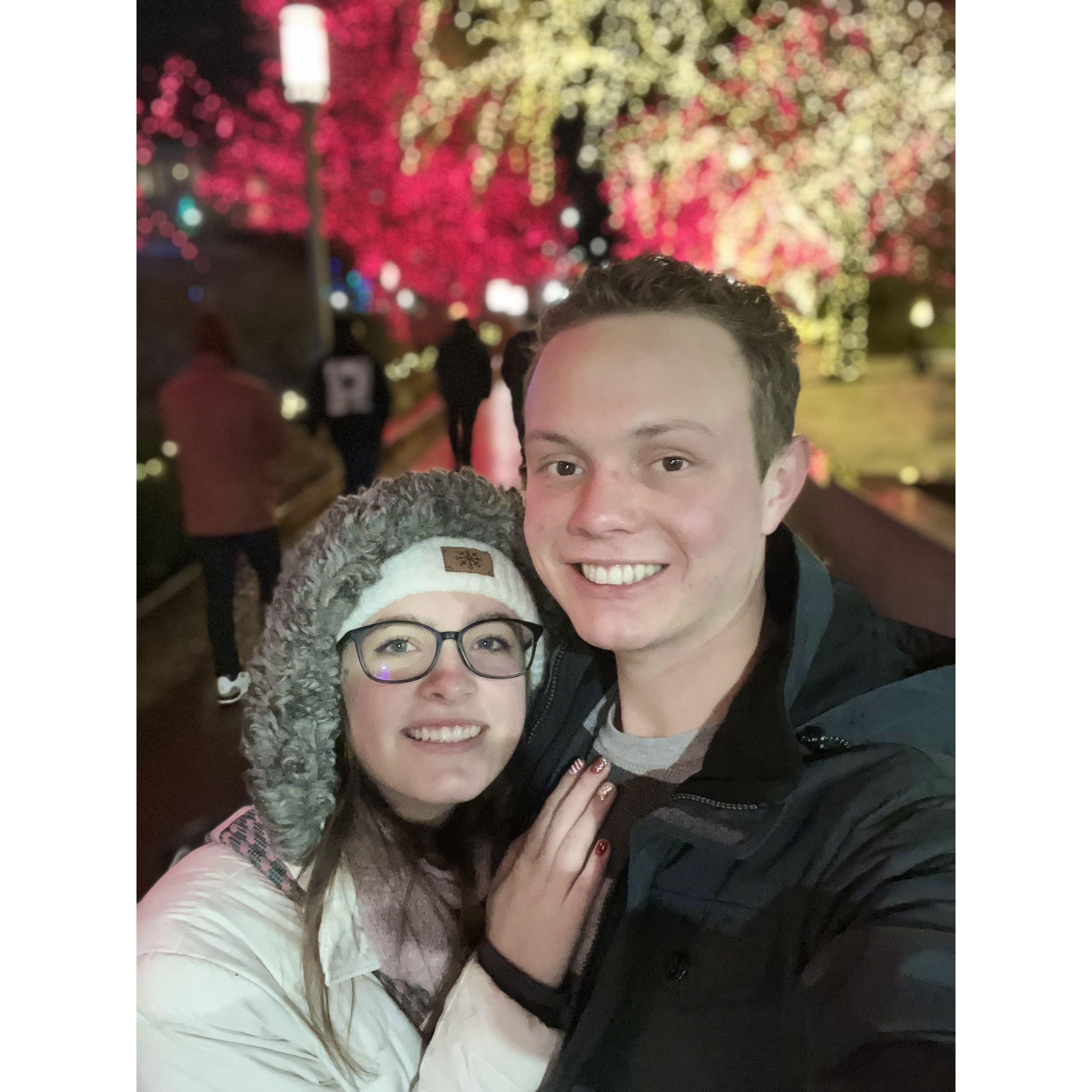 CHRISTMAS DATE. Don't we look like a cute couple about to get stranded in the snow the night before a final? We were...