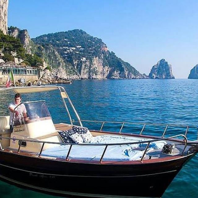 Private Boat Trip to Capri, Italy