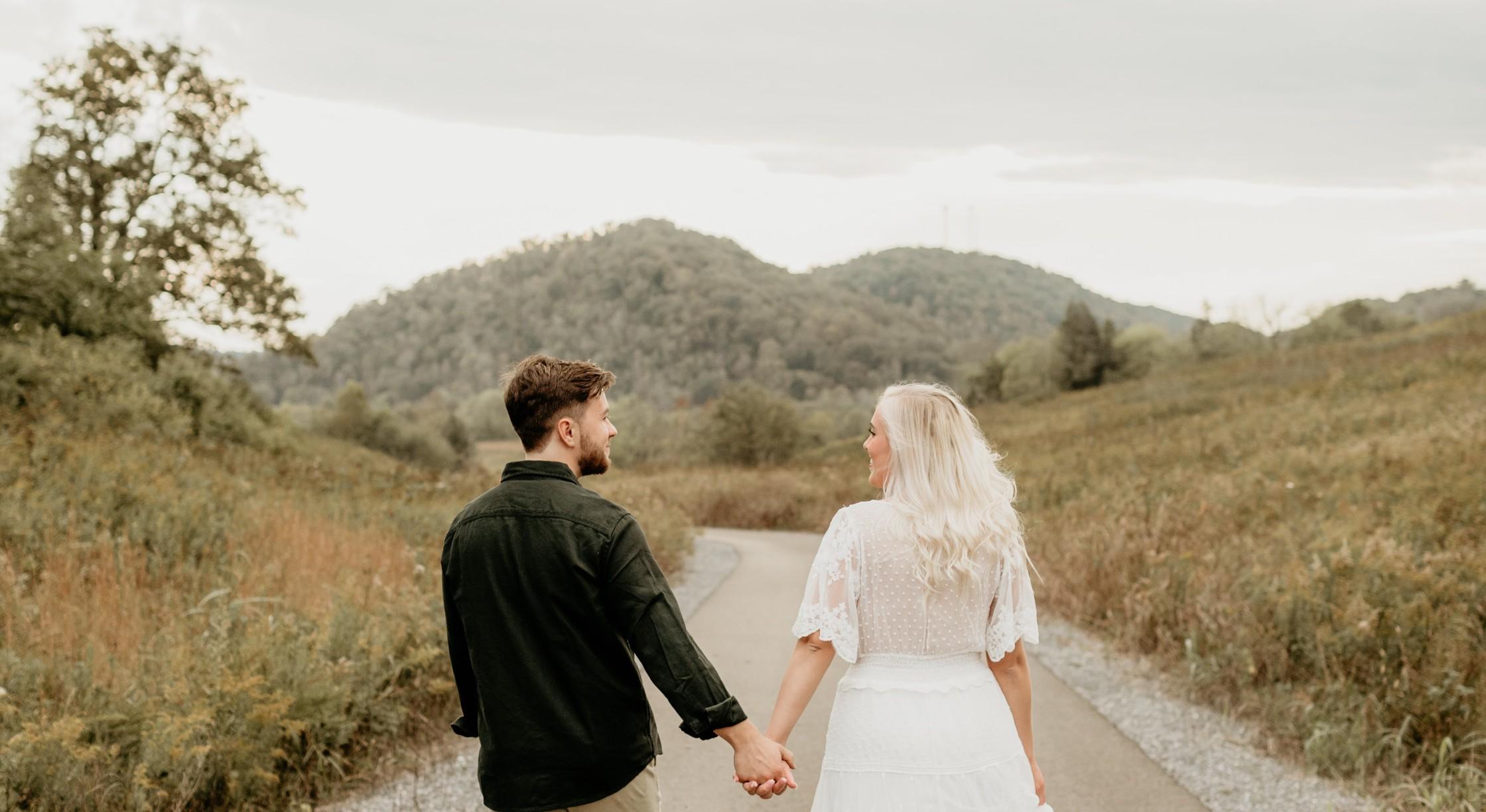 The Wedding Website of Brooke Murdock and Logan Meyer