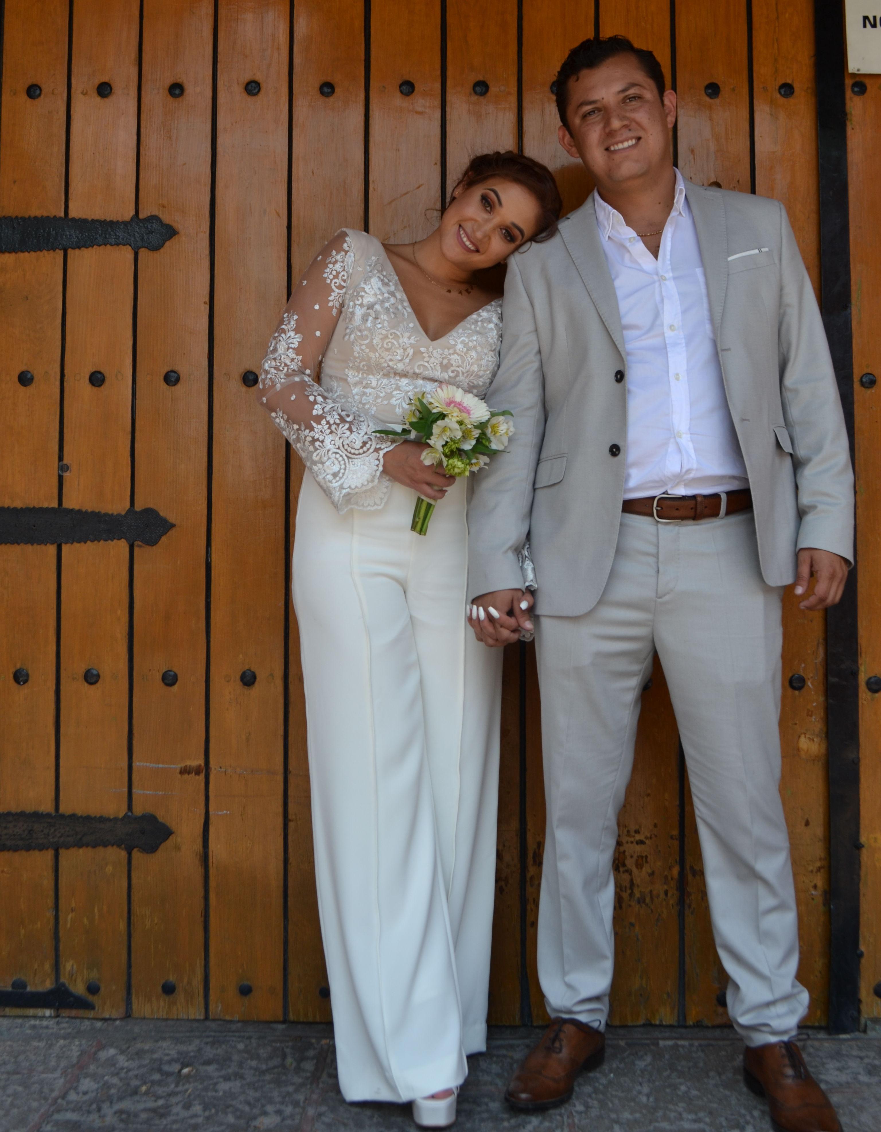 The Wedding Website of Pame Amezcua and Marco Ramirez