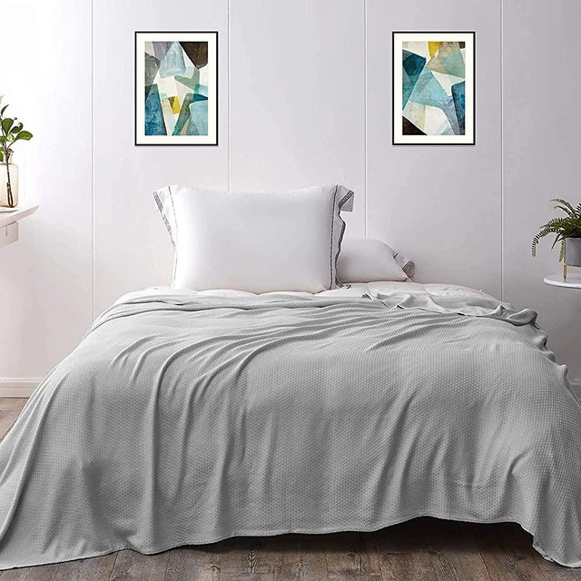 Kpblis Cooling Bamboo Blankets for Hot Sleepers, Lightweight Summer Big Cool Blankets King Size, Thin Bamboo Extra Cool Throw Blankets for Hot Flashes (108x90 inches, Light Grey)