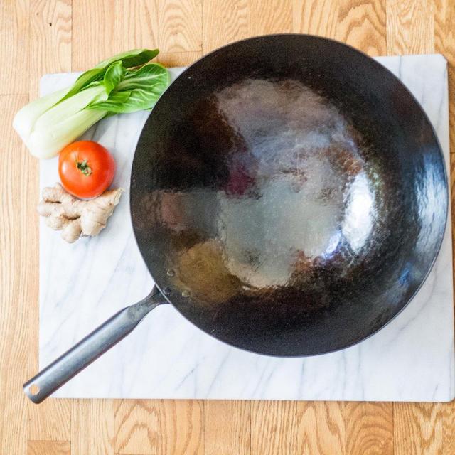 Carbon Steel Pow Wok • Hand Hammered Wok