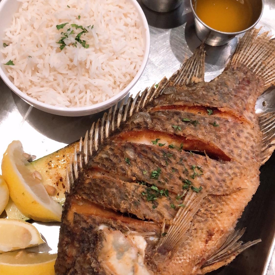 …which really riled up their appetites. So they went to get some seafood afterward!