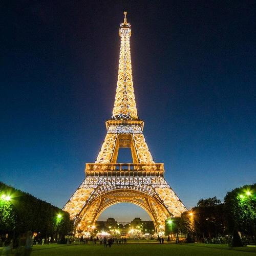 Honeymoon Fund- Vive la France!