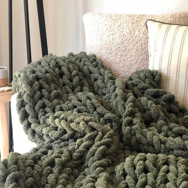Chunky Knit Blanket