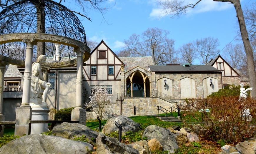 The Wedding Website of Rebecca Rainish and Aleksey Goldsmith