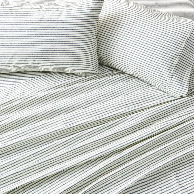Great Bay Home Striped Microfiber Wrinkle Resistant Sheet Set