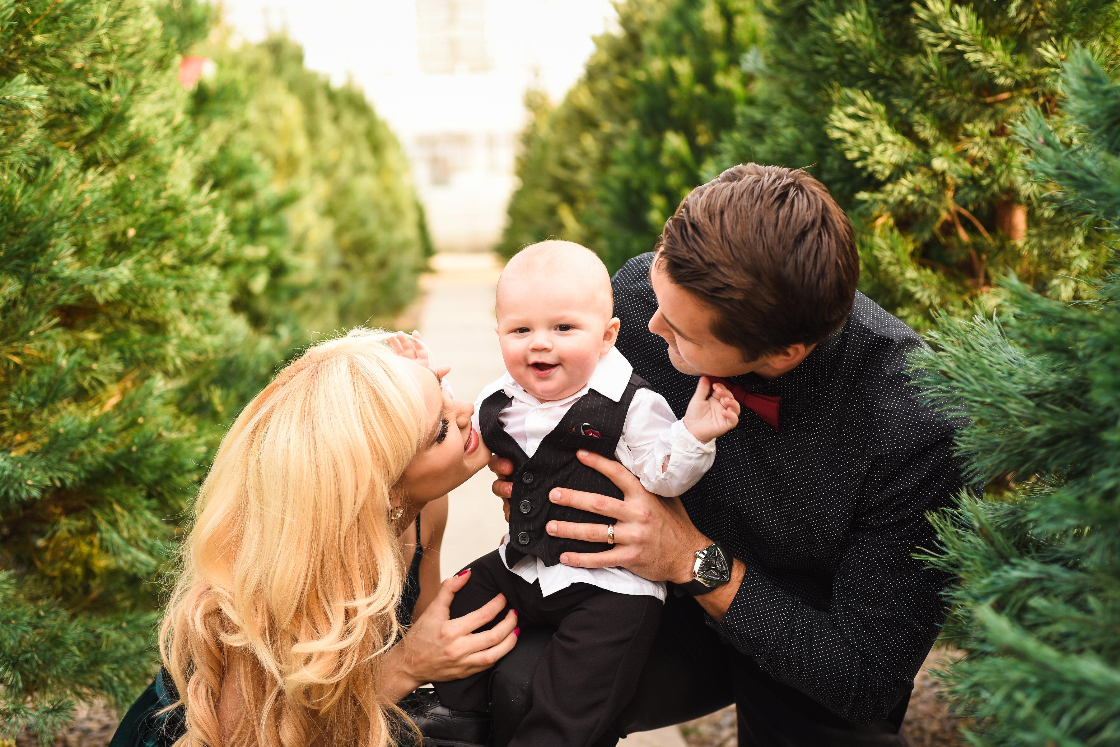 The Wedding Website of Meg Yahna and Andrew Ganje