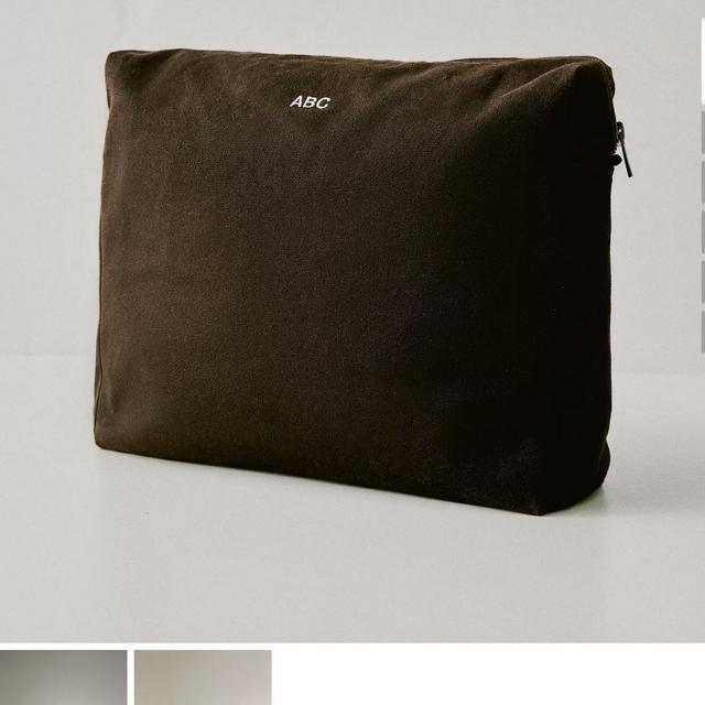 MENS CUSTOM TOILETRY BAG