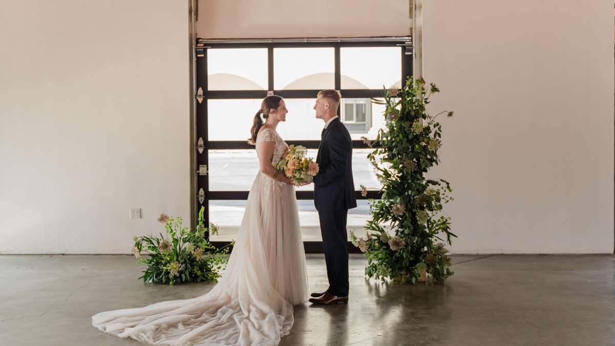 The Current Co. | Wedding Venues | Cost, Reviews & Photos | Zola