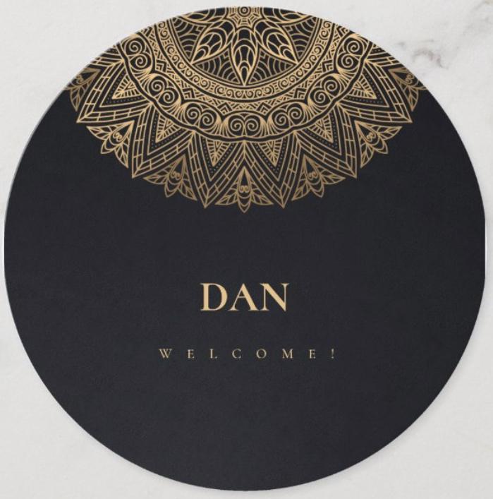 Place card designed by YellowFeb PAPERIE