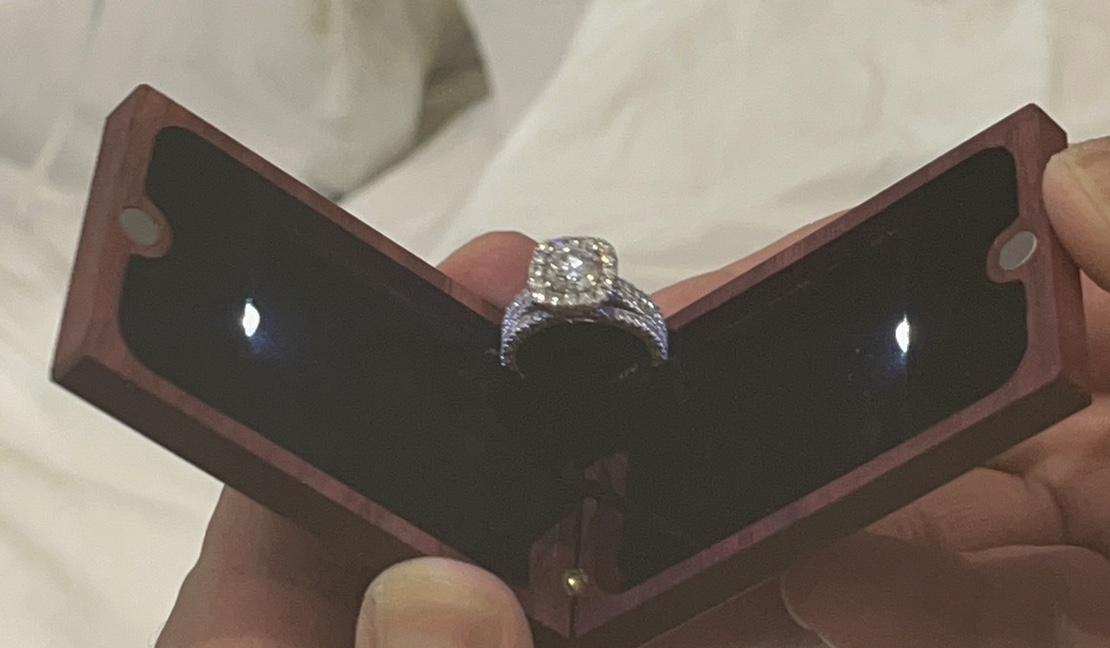 The Wedding Website of Milly Velazquez and Raul Nieves