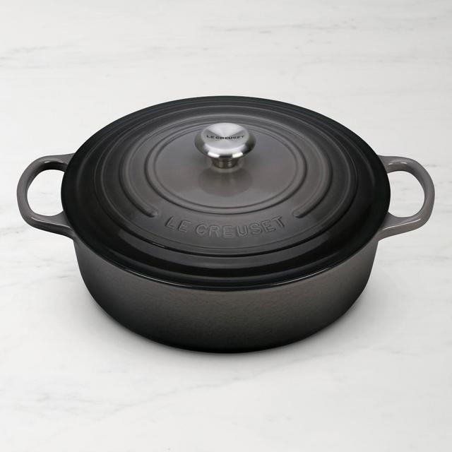 Le Creuset Signature Enameled Cast Iron Round Wide Dutch Oven, 6 3/4-Qt., Oyster