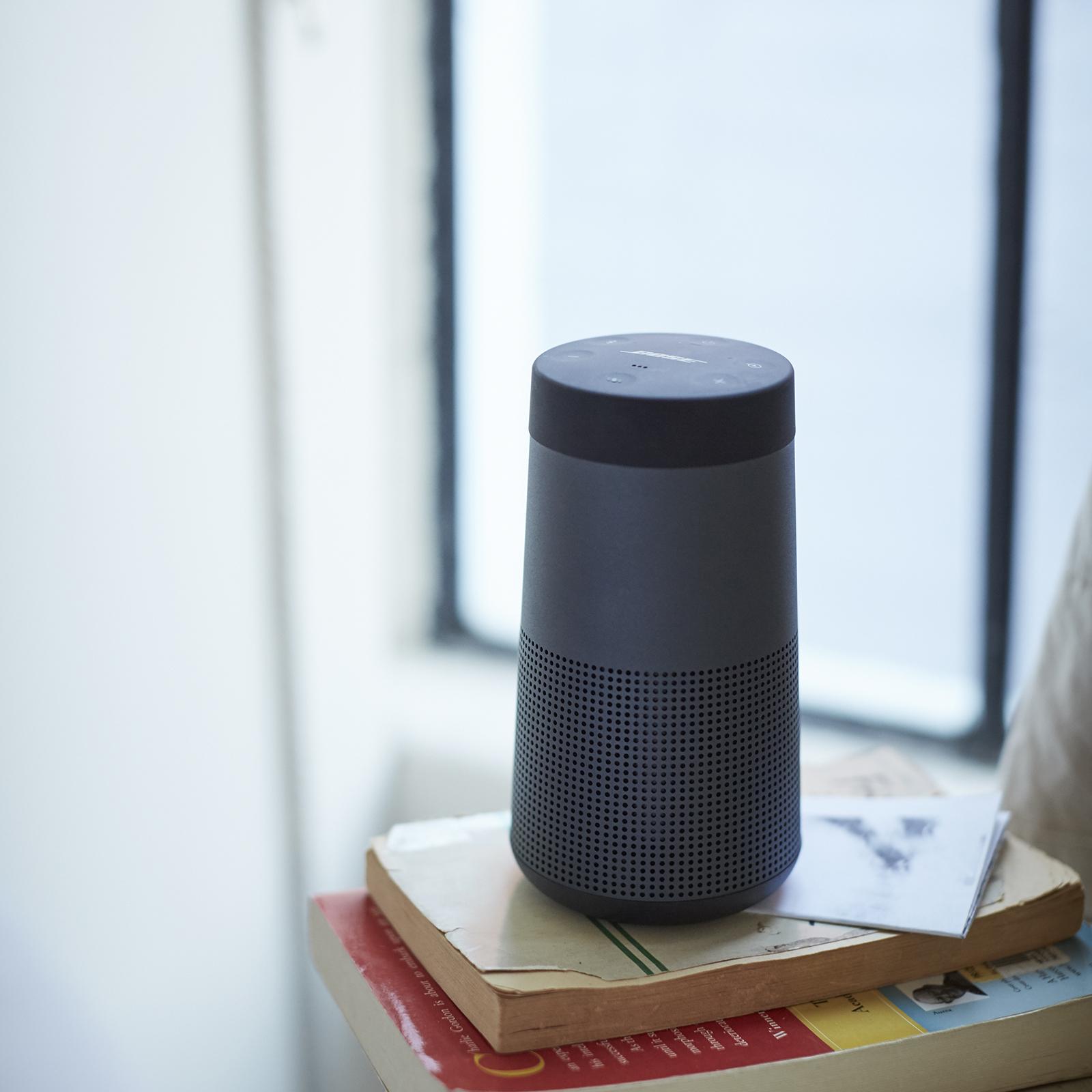bose soundlink revolve siri