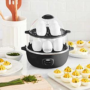 DASH Deluxe Express Egg Cooker
