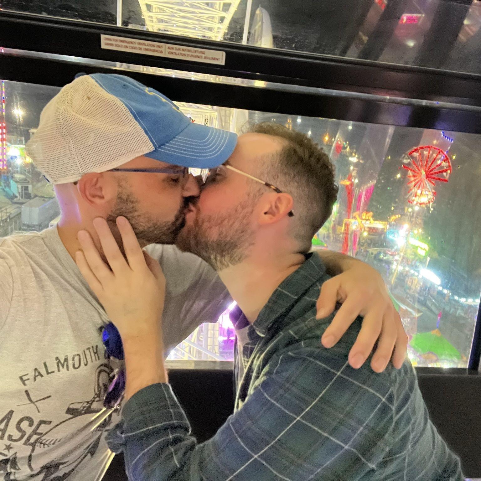 Big E Date on the Ferris Wheel