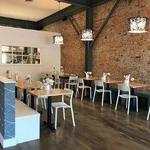 Café Della