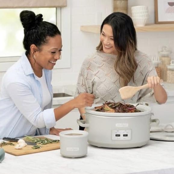 Crockpot 7-Quart Cook & Carry Slow Cooker, Mushroom