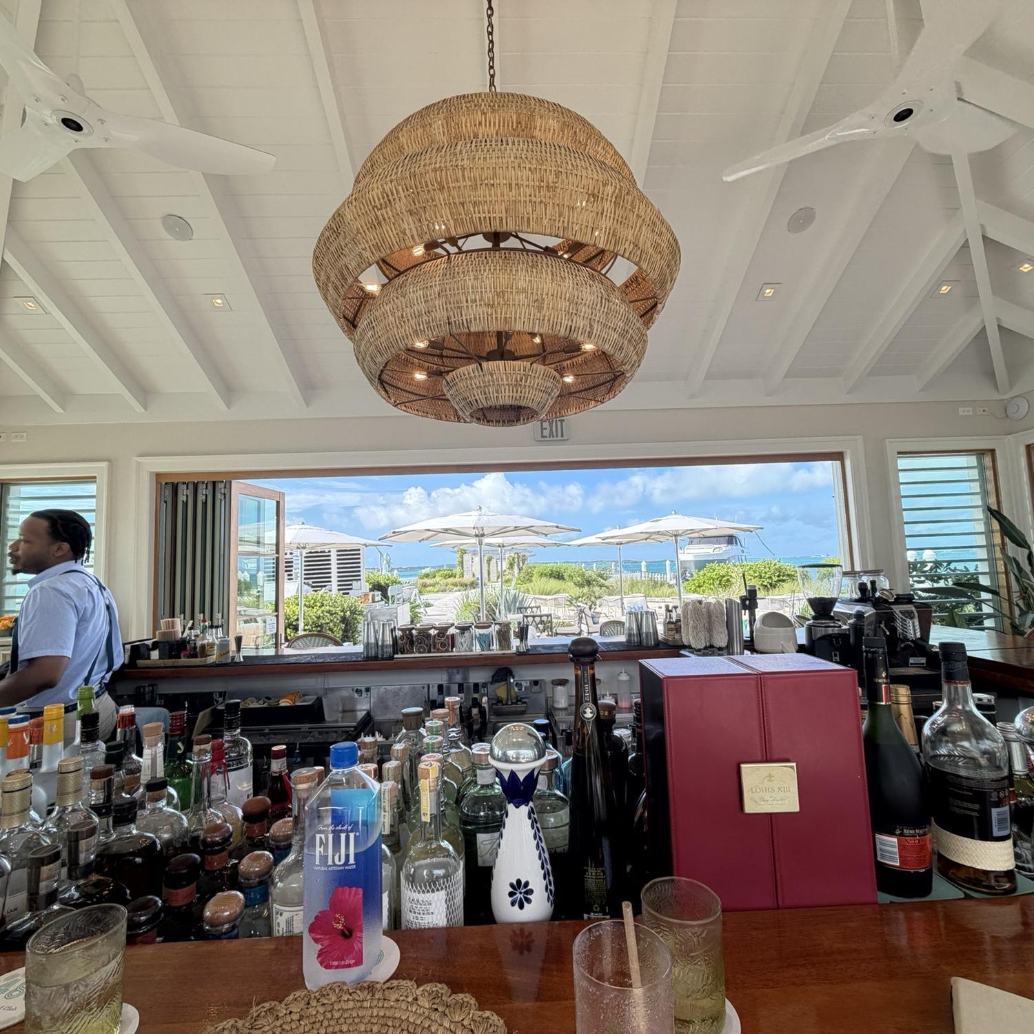 Briland Club!
Bar 480!
Great lunch and drinks with a view of the bay!