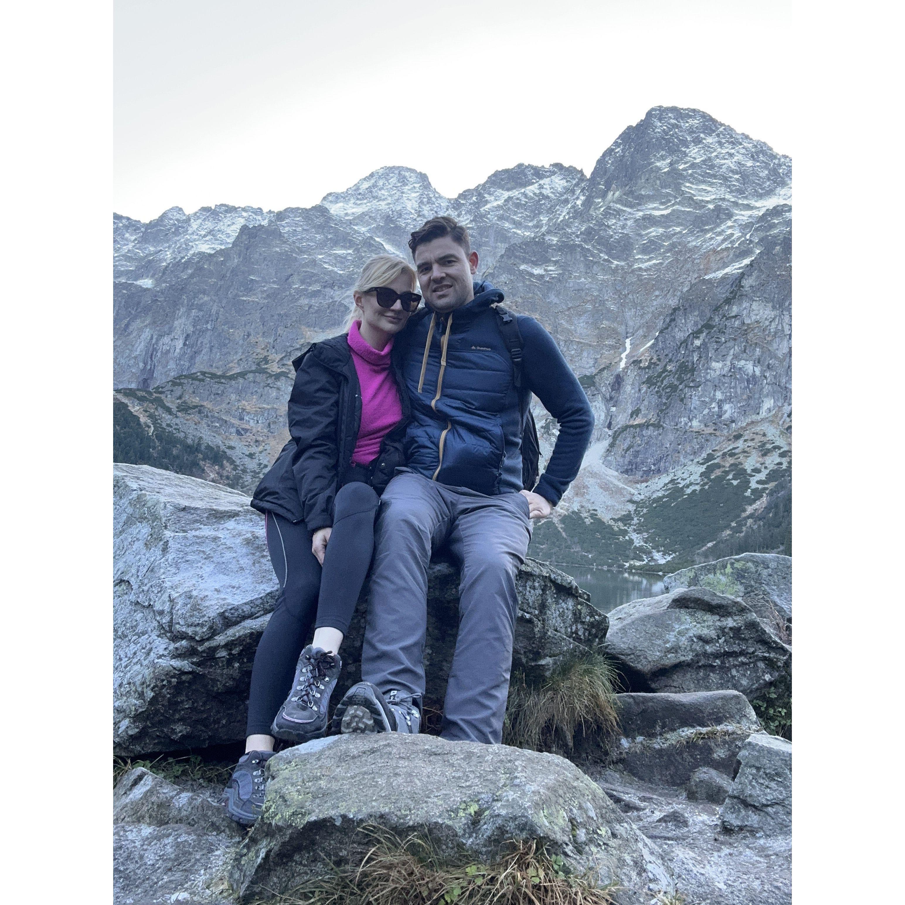 Snowy hiking in Tatra Mountains!