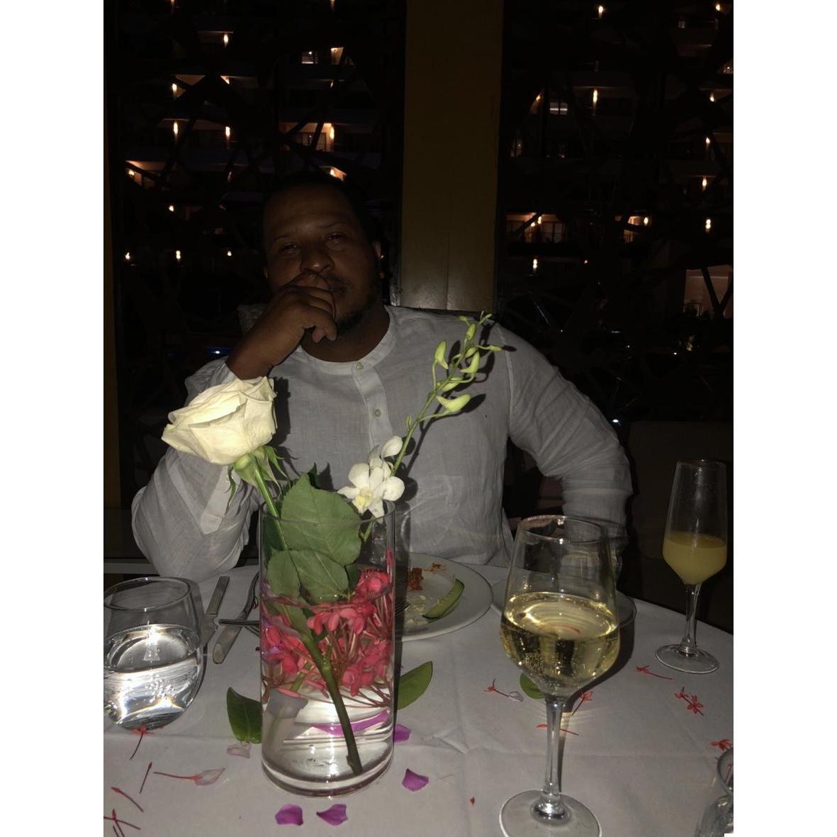 The night we got engaged in Jamaica: He popped the question right after taking this photo 💍❤️