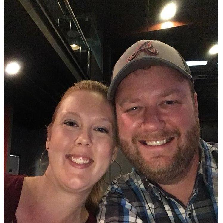 While the storms were raging outside the venue, we were jamming to some Bone Thugs N Harmony! According to Nick, you can't beat 90's Hip Hop/R&B .. Jamie still sneaks in some Country, don't worry!