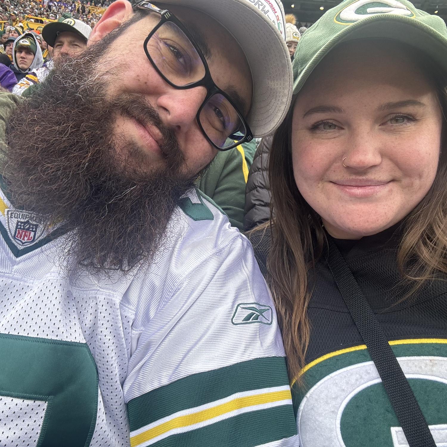 Second Packer game together 💛💚