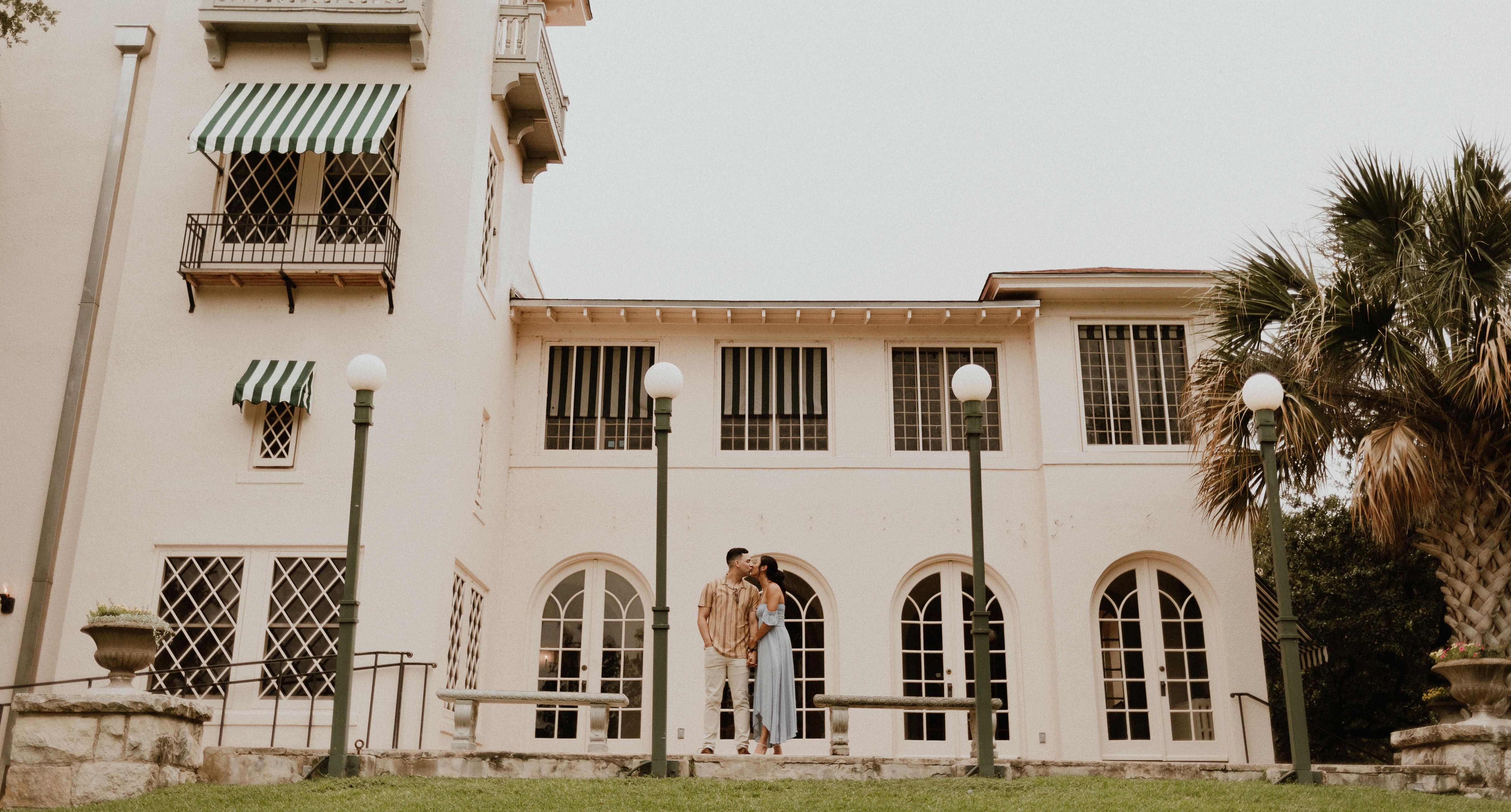 The Wedding Website of Emily Waddell and Danny Navarro