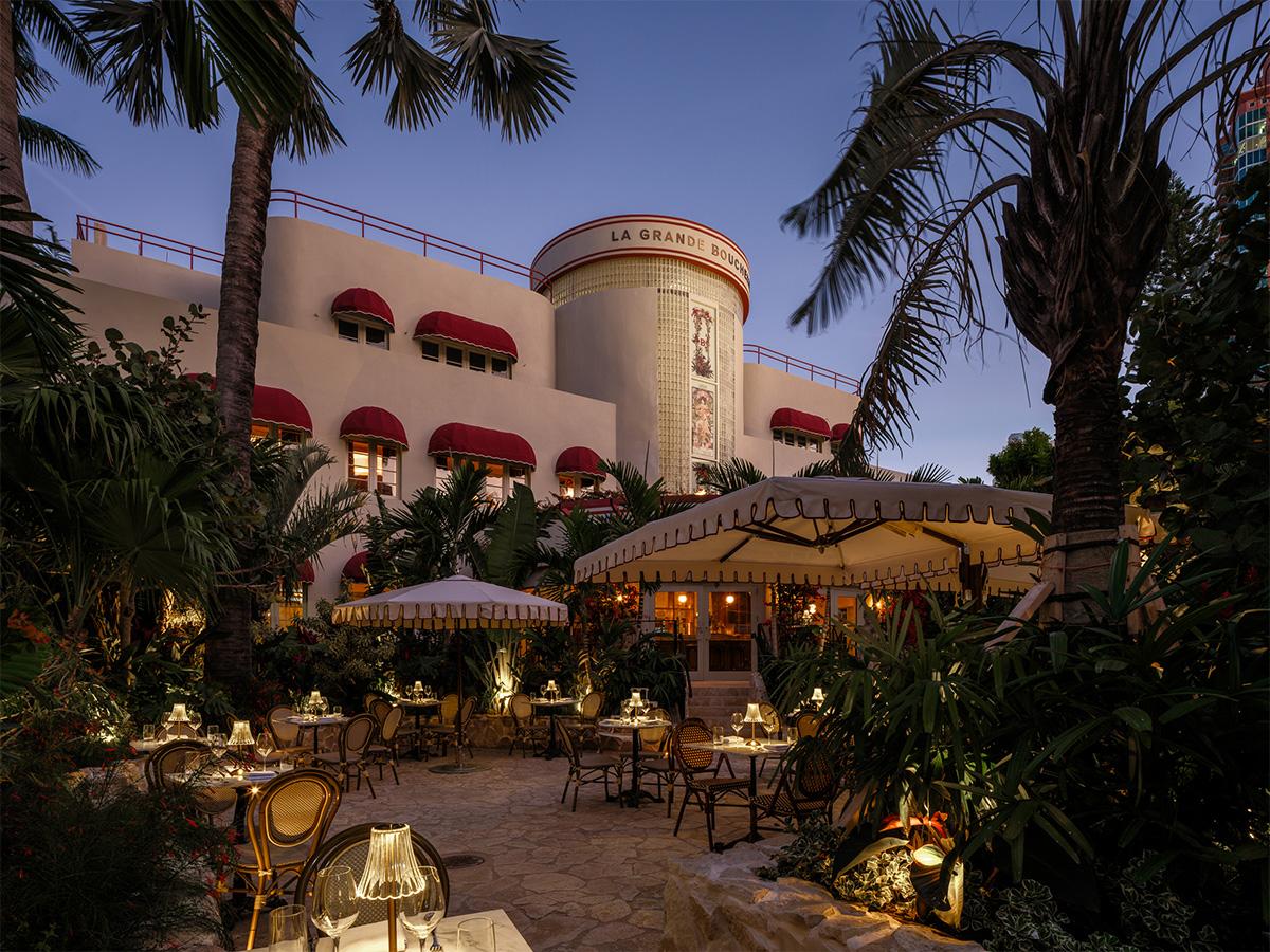 The Wedding Website of Diana Gonzalez and Charles Denney