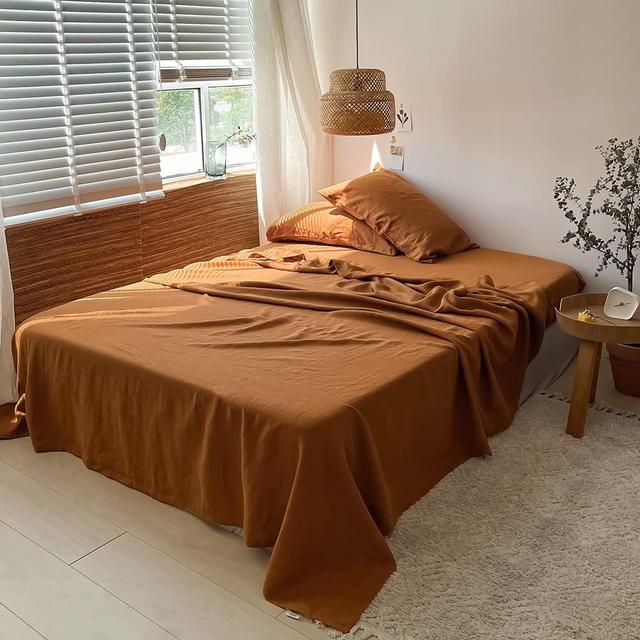 Simple&Opulence Washed Linen Bed Sheet Set Basic Style 4 Pieces (1 Flat Sheet & 1 Fitted Sheet & 2 Pillowcases) 100% Natural French Flax Soft Breathable Farmhouse Bedding (Queen, Rust)
