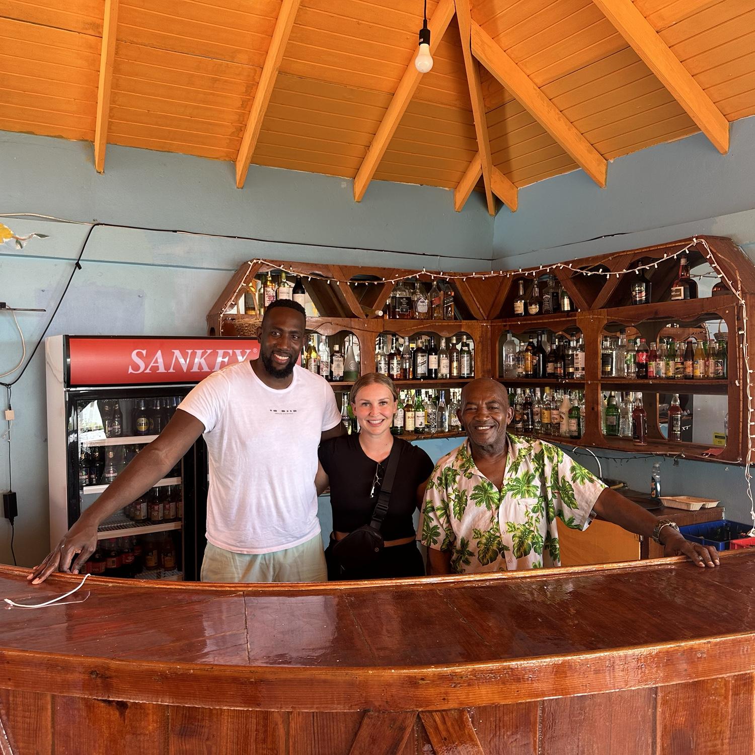 Became bartenders in Mayreau