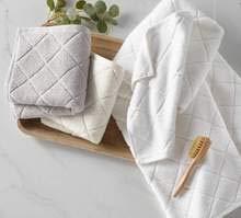 Peacock Alley Nantucket Towel Collection | Luxury Turkish 100% Long Staple Cotton | Soft, Absorbent & Fast Drying | 3 Color Options (White, Wash Cloth)