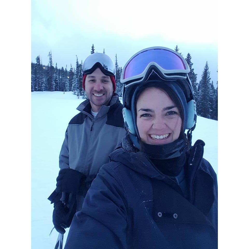 Snowboarding and skiing at Keystone, CO