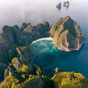 Island Hopping in Thailand