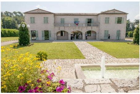 The Wedding Website of Amadou N'diaye and Justine Joly