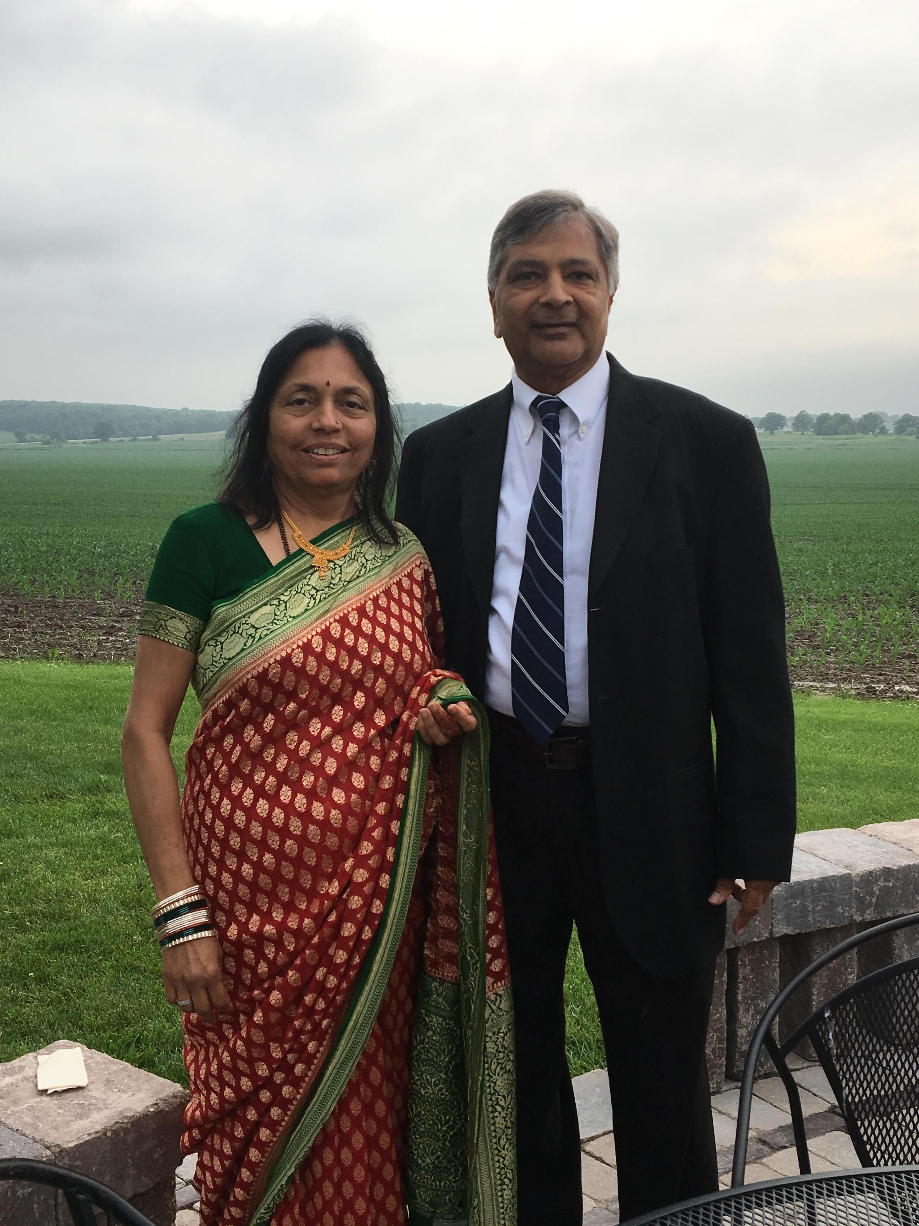 The Wedding Website of Vaishali Thanawala and Brett Cooper