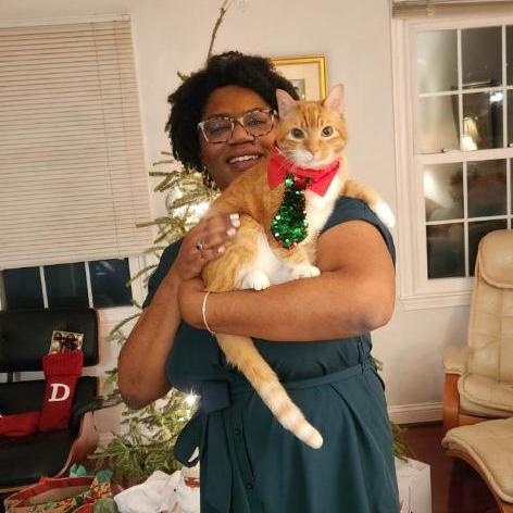 Dorothy with her well loved 13 year old fur baby, Atticus Catticus!