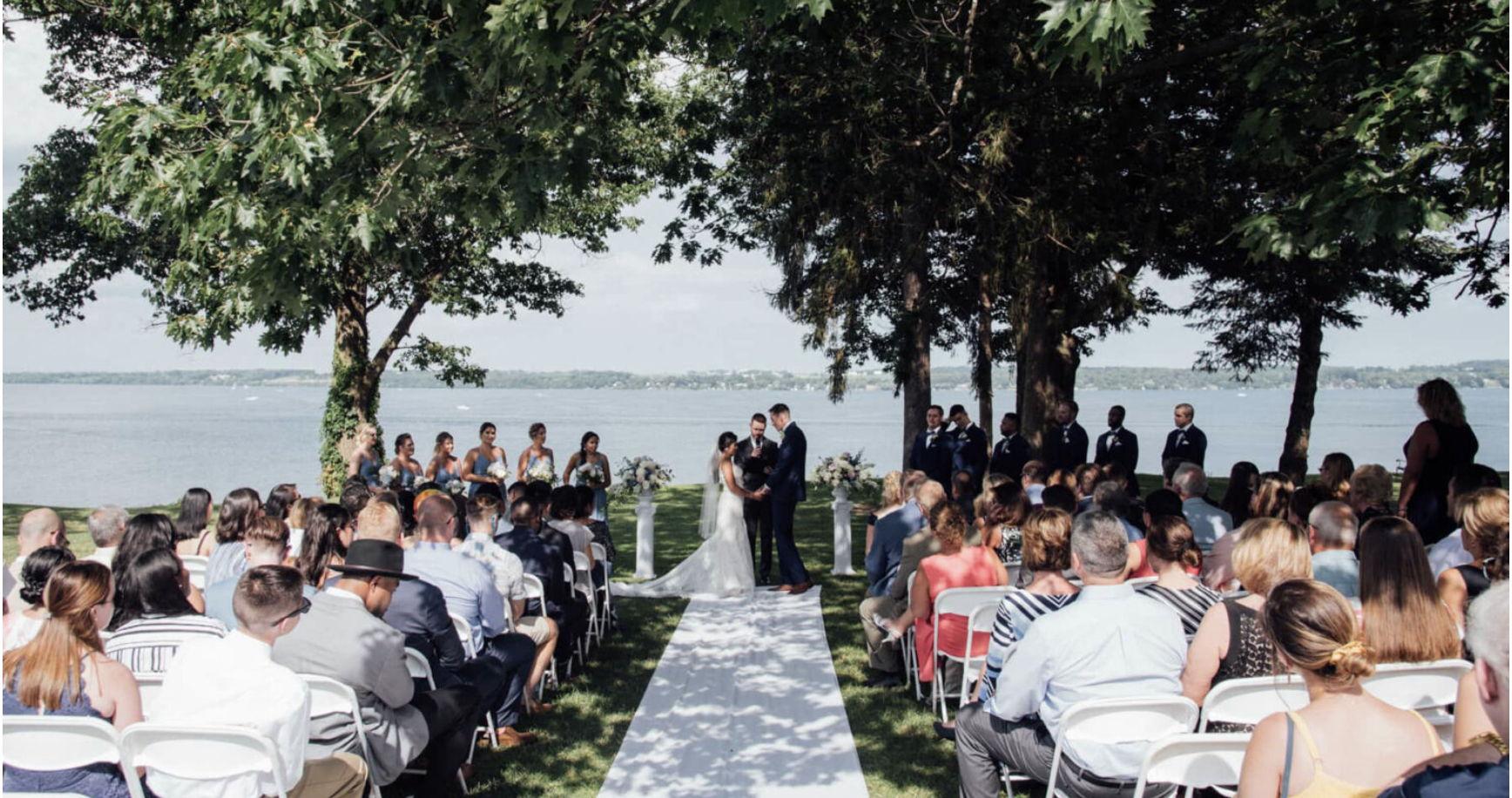 The Wedding Website of Loren Gizzi and Michael Lizzi