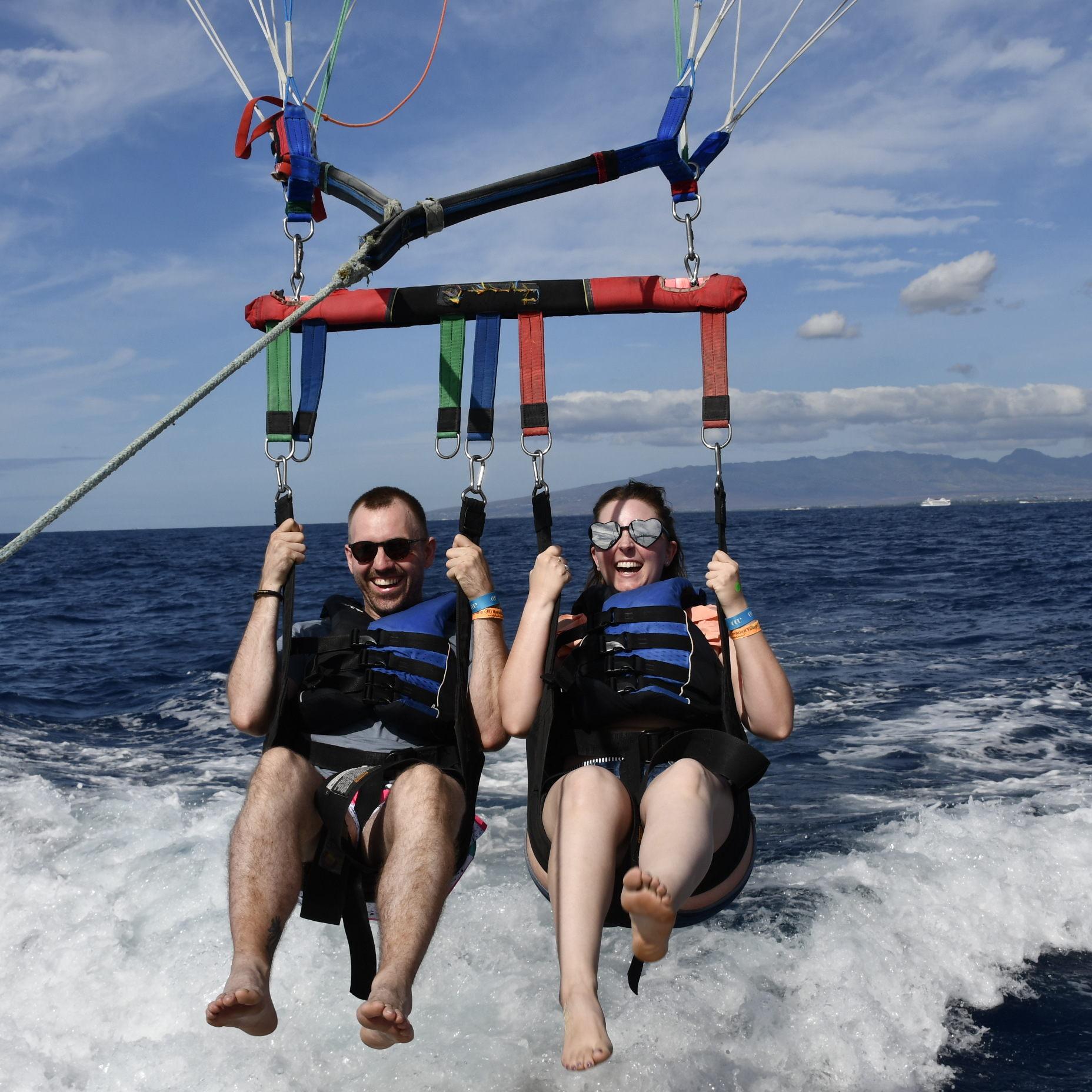 Parasailing in Hawaii 🌺