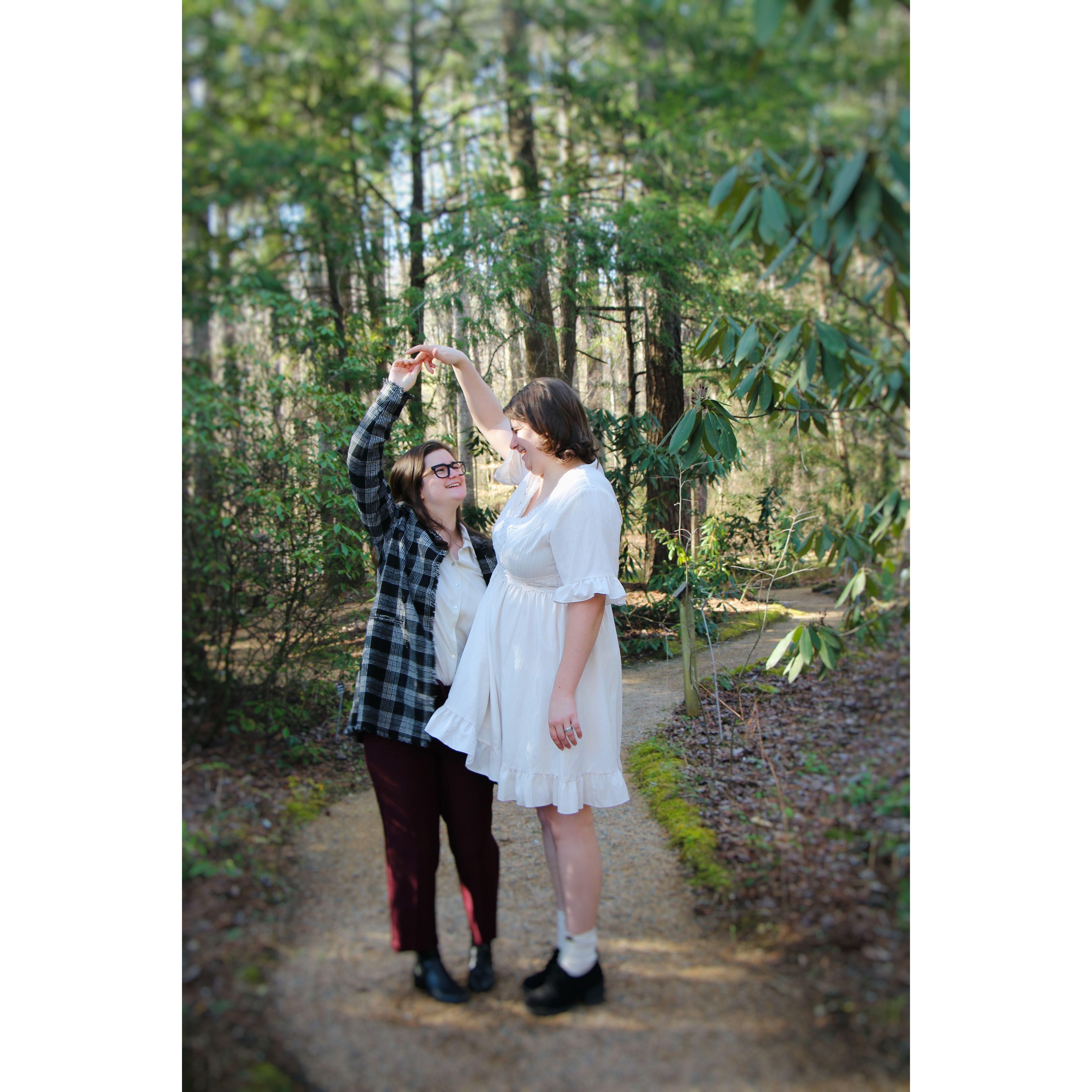 Thank you to Libby Soucaze for this lovely engagement photo shoot!