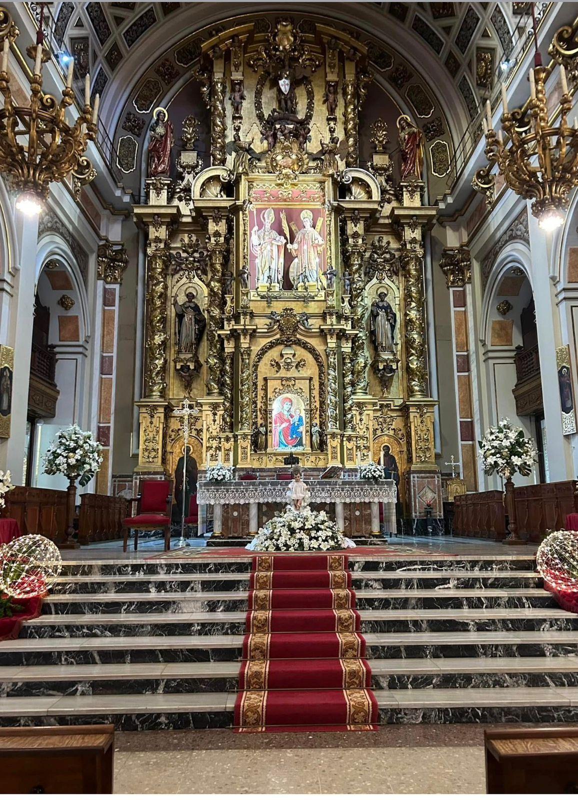 The Wedding Website of Giselle Jovine and Rafael Chireno